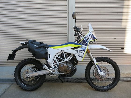 Husqvarna 701 ED 2017 MIDDLE ADVENTURE仕様