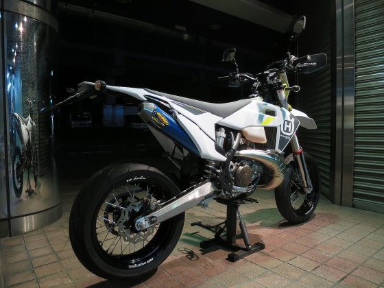 Husqvarna TE250i Supermoto